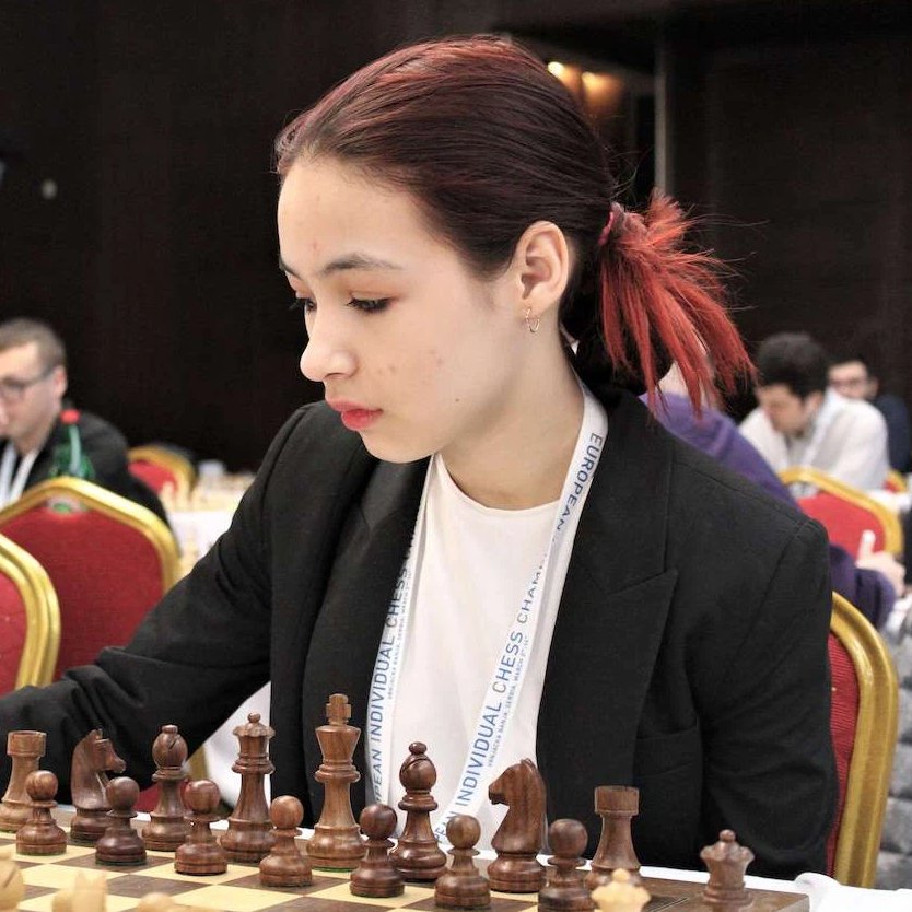 Alexey Sarana wins Junior U21 Round Table Championship