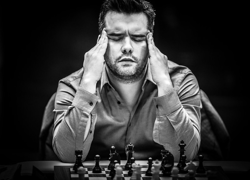 Ian Nepomniachtchi wins Game 7 of the 2023 World Chess Championship as Ding  Liren collapses in major time trouble : r/chess