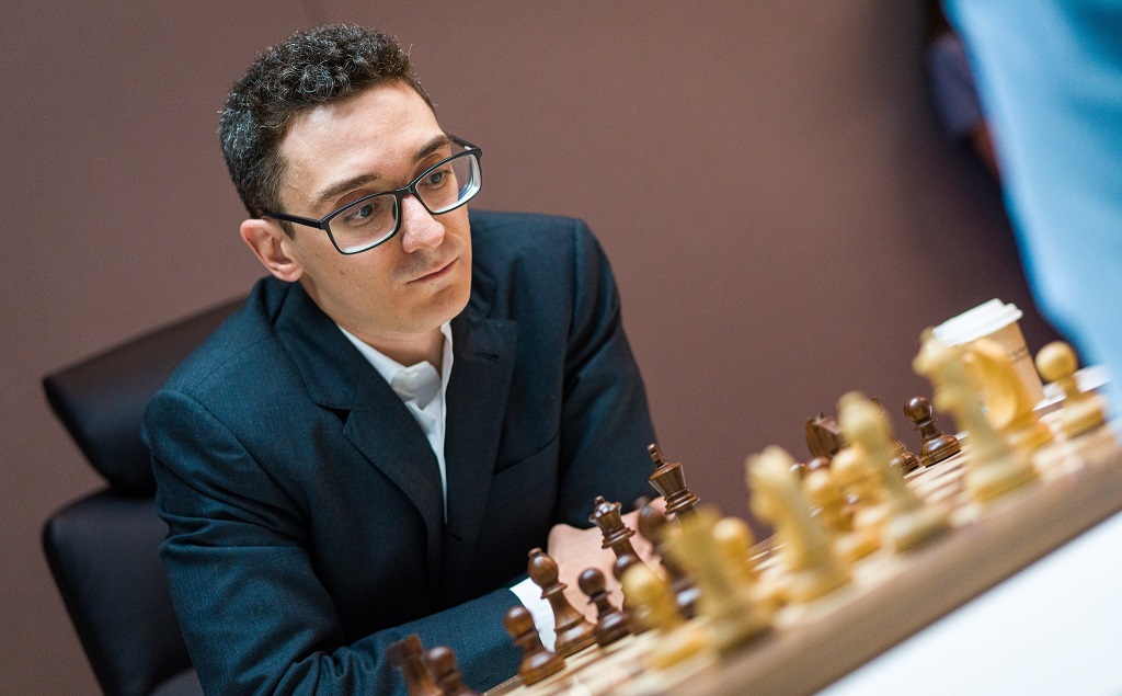 Chess: Caruana leads at Stavanger after beating Carlsen in opening round, Fabiano Caruana